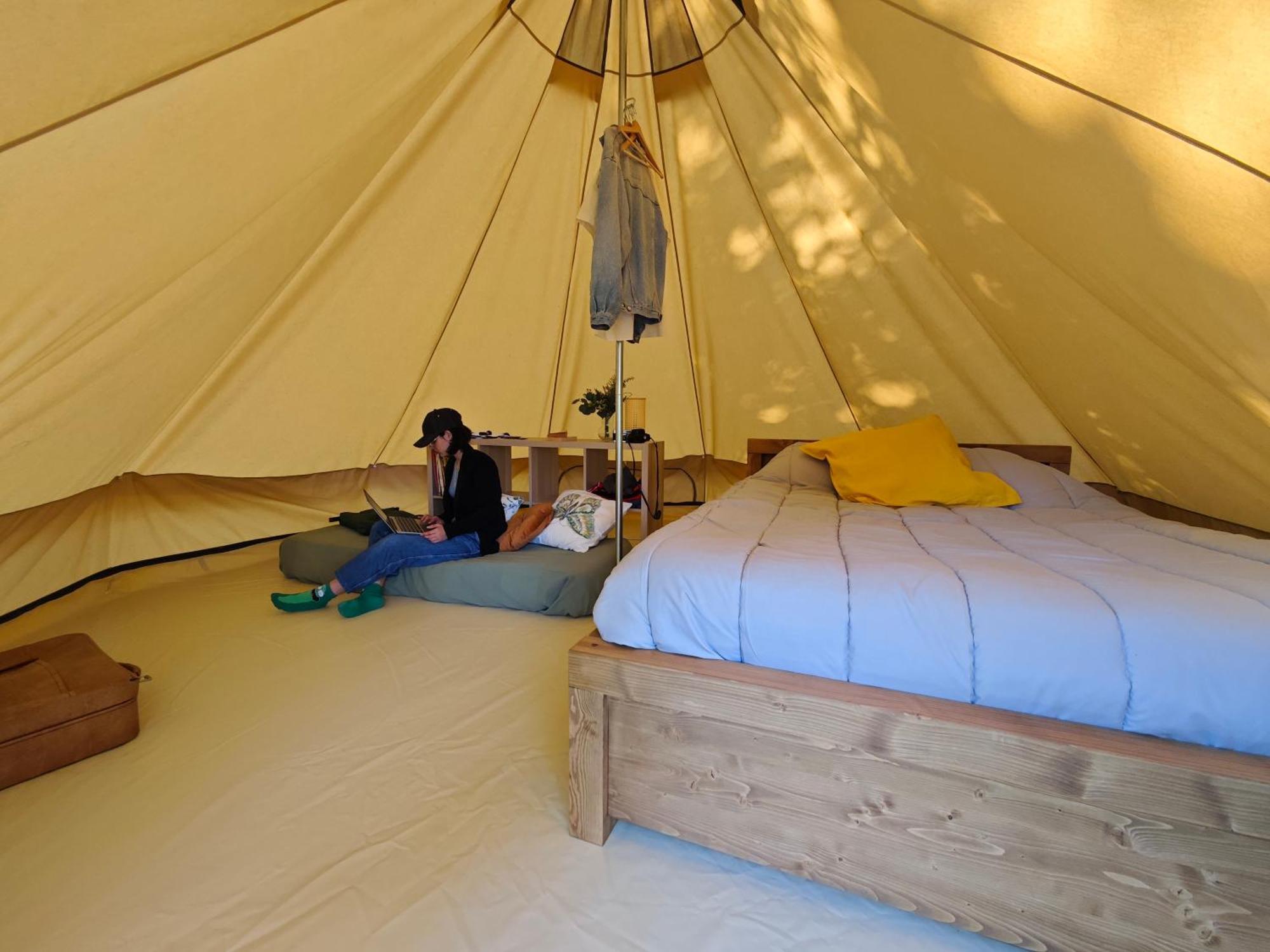 Camping Le Val Aux Fees - Broceliande Concoret Quarto foto